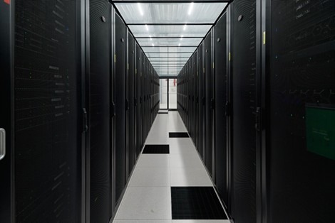 Cloud vs servidor local: ¿Qué solución es más rentable para una pyme?